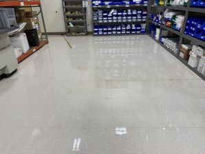 Before and After Floor Stripping and Waxing in Aurora, CO (2)