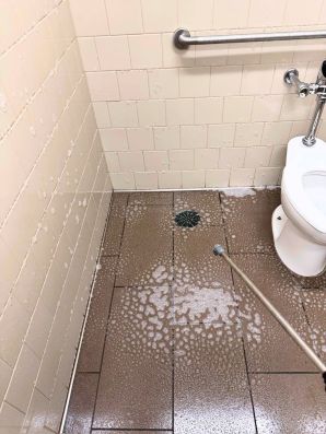 Restroom Cleaning in Denver, CO (1)